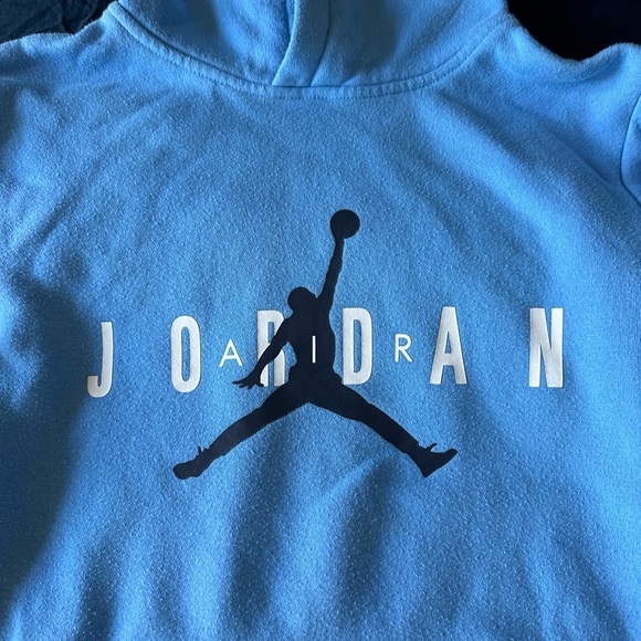 Nike Jordan Air hoodie. Light blue. Size large - Picture 4 of 9